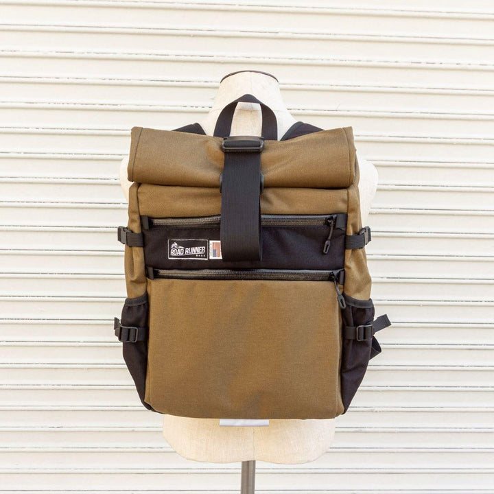 Road Runner Bags Medium Roll Top Backpack: 22L