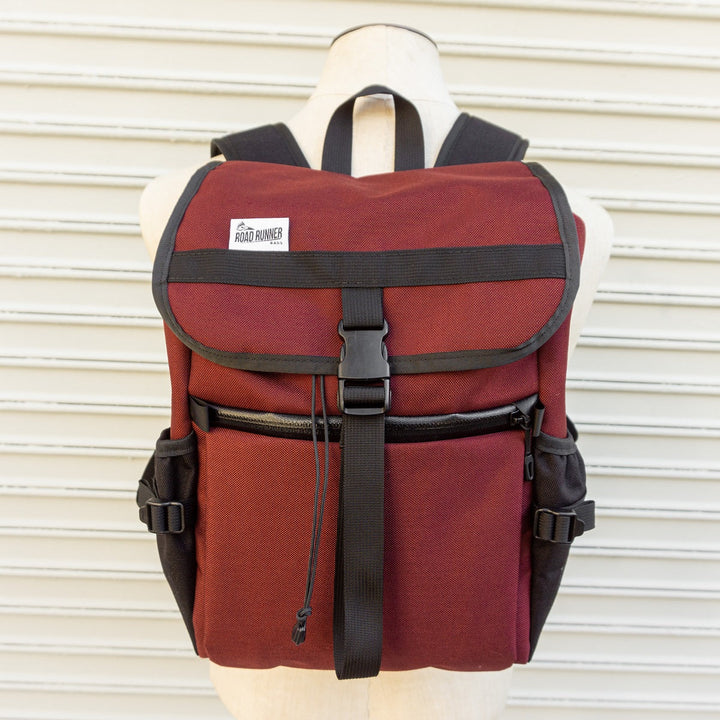 Slacker Day Pack: 13L - Burgundy Cordura