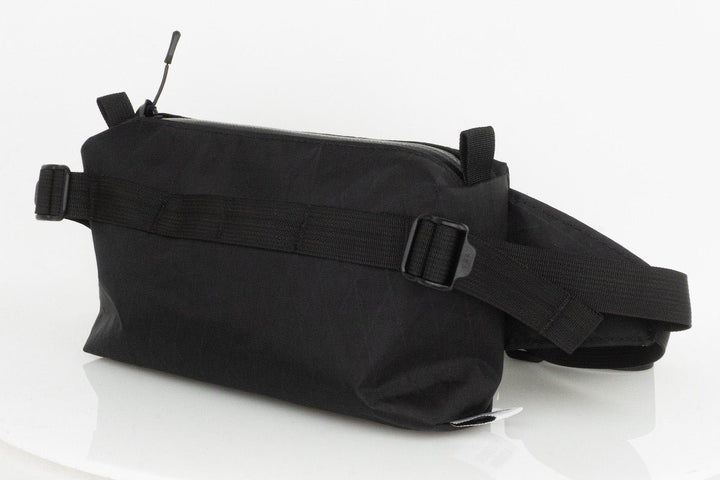 XPac Lil Guy Fanny Pack: 1.6L