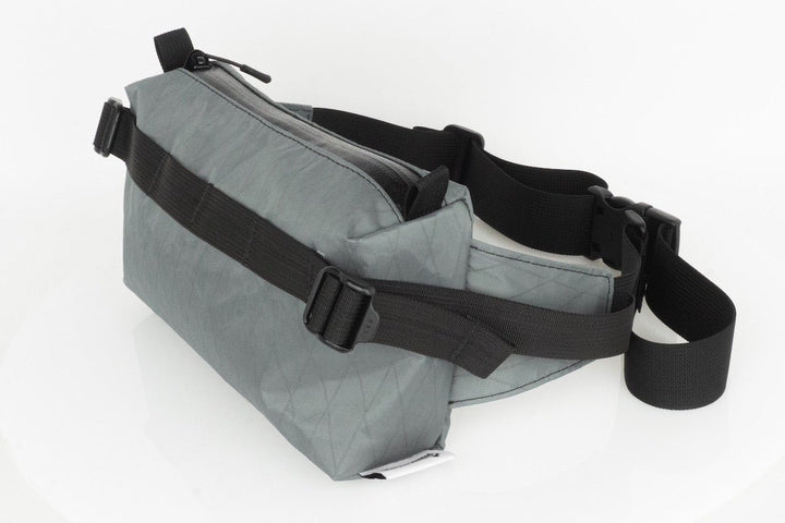 XPac Lil Guy Fanny Pack: 1.6L