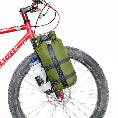 Versatile Micro-Panniers for Your Adventures Embrace the ultimate in versatility with the Road Runner Buoy Bag, your go-to solution for adaptable bike storage. Designed to seamlessly integrate with large "anything" cages, these bags transform your bike into a storage powerhouse, perfect for all types of riding.