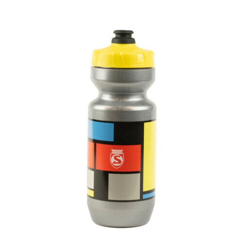 Quench your thirst for style and performance with the Silca Classic Mondrian Water Bottle. Inspired by iconic artistry, this 22oz masterpiece seamlessly blends functionality with timeless design. Elevate your ride with a tribute to classic aesthetics and enjoy reliable hydration on every journey. Choose Silca for a mobile canvas of artistic expression and cycling excellence.